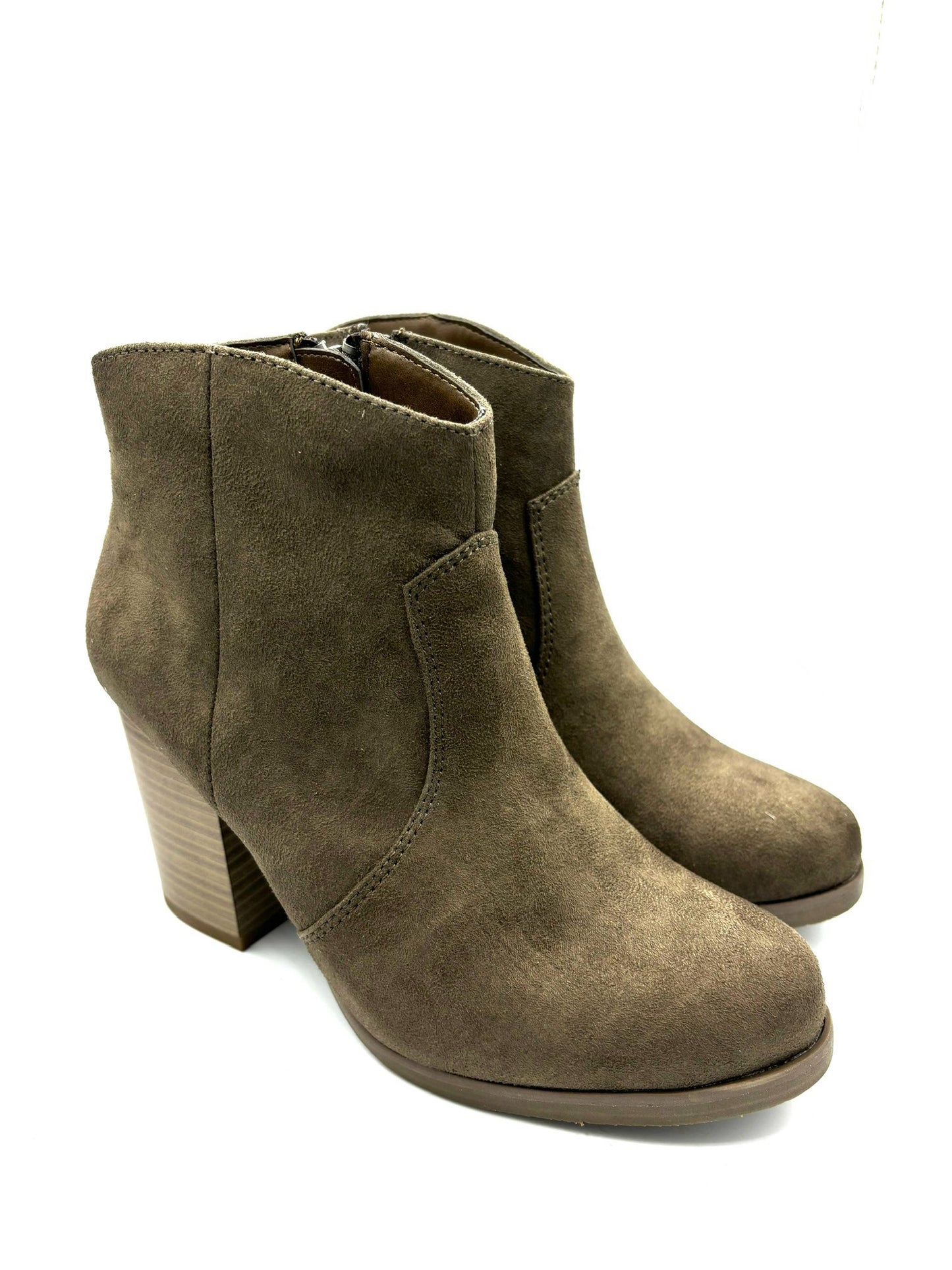 Stivaletto con tacco Clacs.it