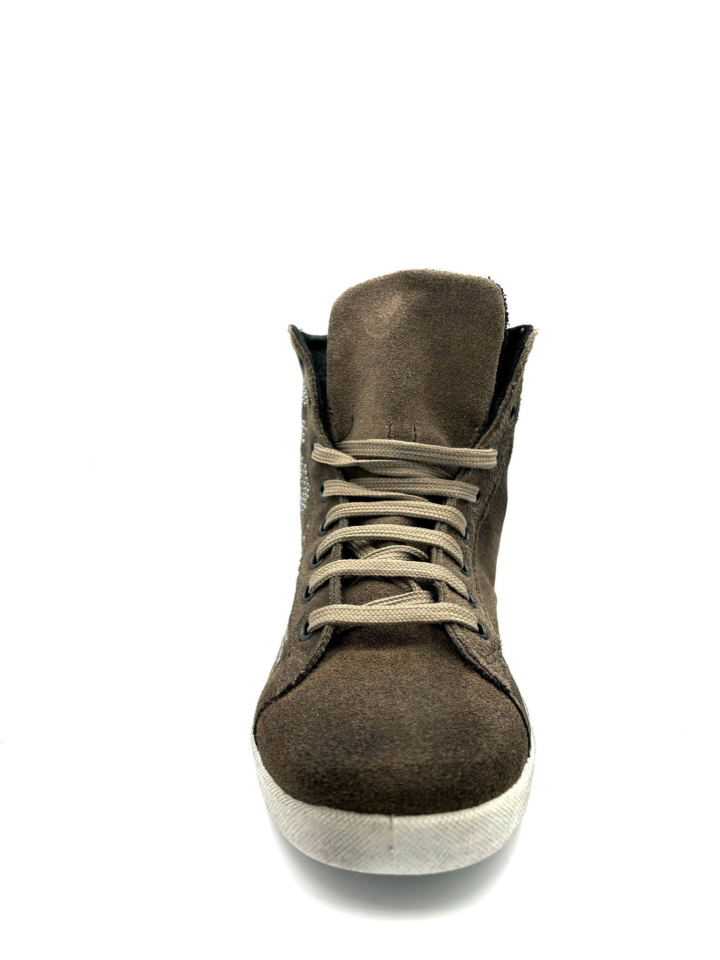Scarpa stringata Kioss