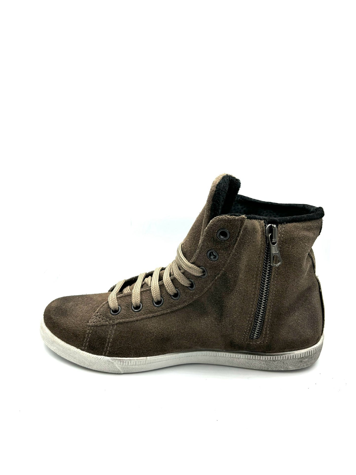 Scarpa stringata Kioss